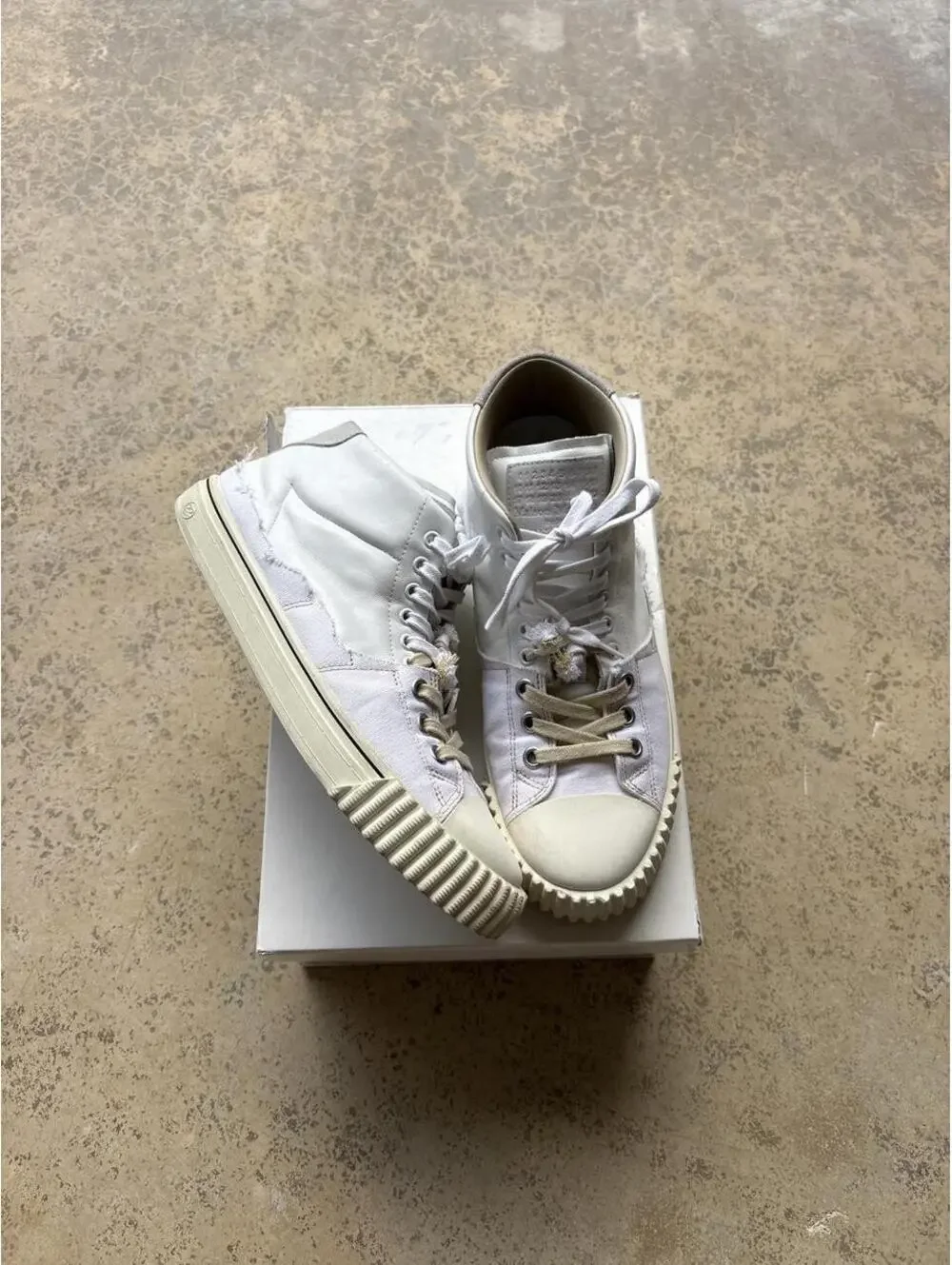Maison Margiela Men's White and Cream Trainer